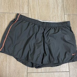 XL womens Nike athletic department shorts